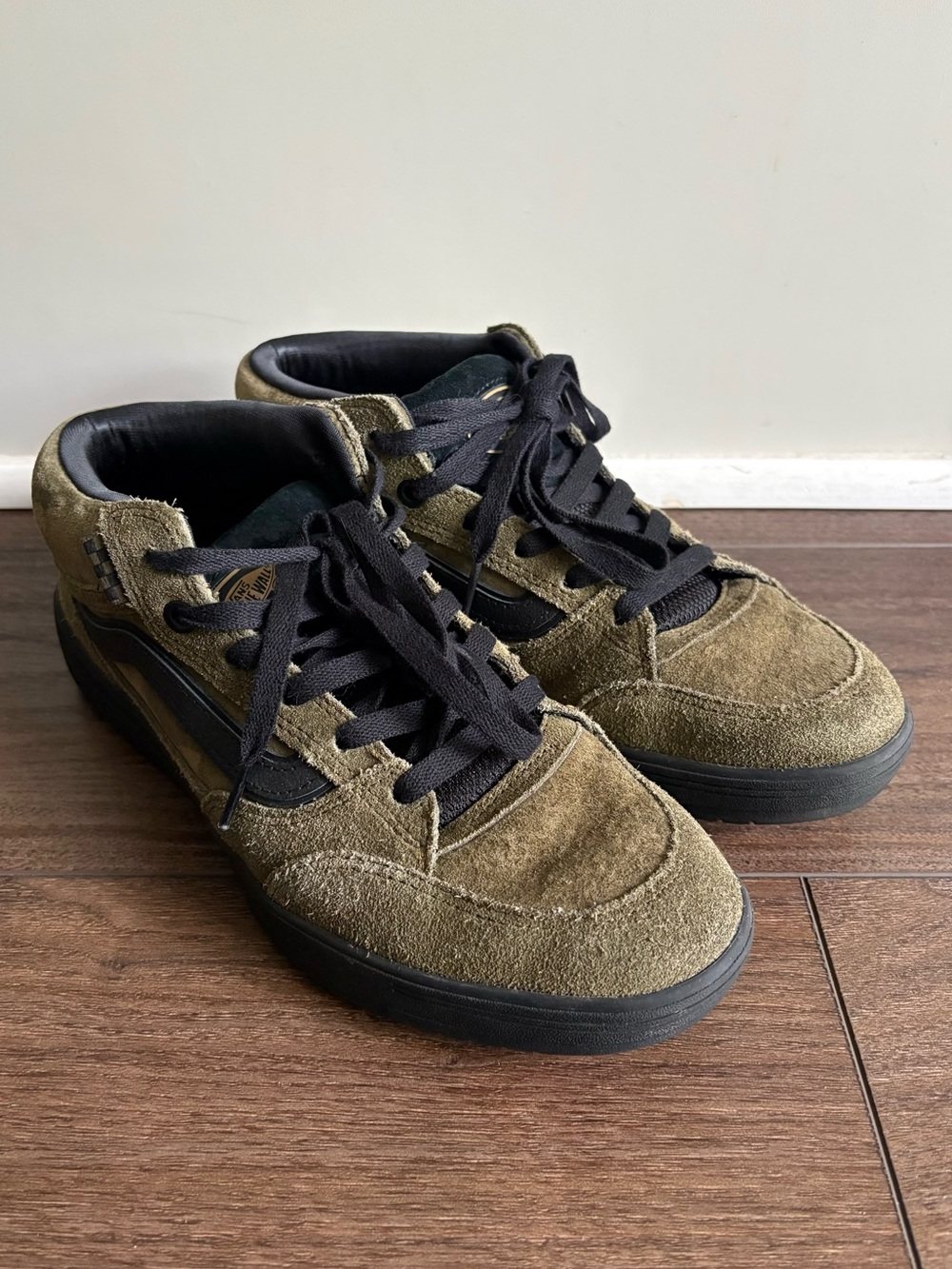 Vans Beatrice Domond x Zahba Mid 'Autumn' | olive green | Mens 8.5 / Womens 10